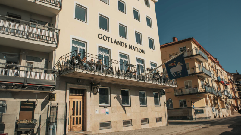 Entré till Upplands specialistläkarmottagning